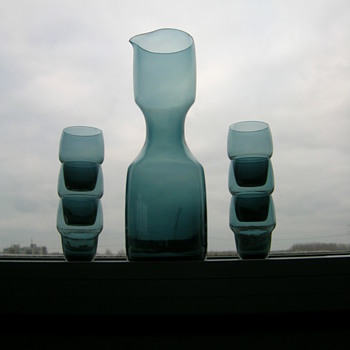 Kjell Blömberg  - Art Glass