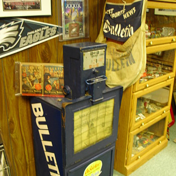 Philadelphia Bulletin Paper dispenser box