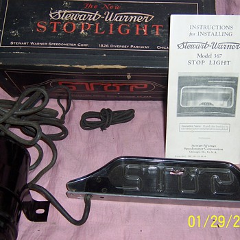 Stewart Warner Stop Light Model 367A