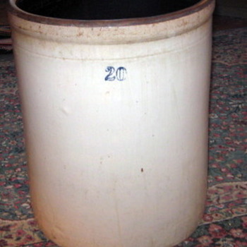 who made this type of crock?