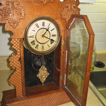Mantle CLock