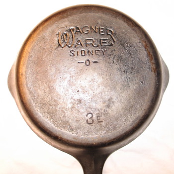 Wagner Ware -0- Cast Iron - Kitchen