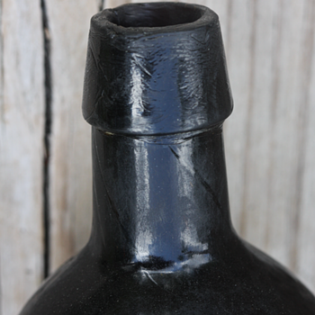 ~~~Old Pontiled Artesian Water Bottle~~~ - Bottles