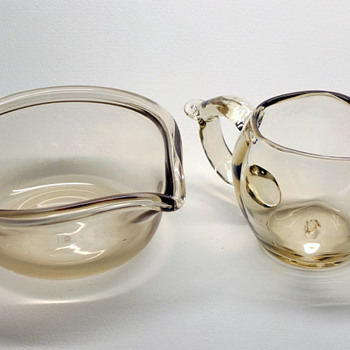 Bowl with spout and jug - Knut Bergqvist Lindefors 1931. - Art Glass