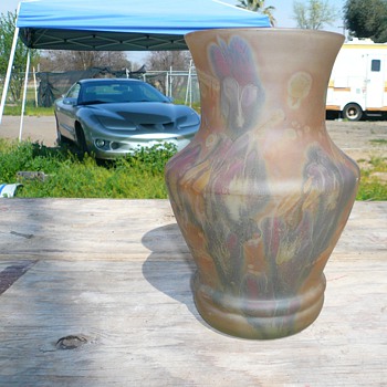 can anyone help me identify this vase - Art Glass