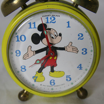 Phinney Walker Disney Alarm part 2 - Clocks