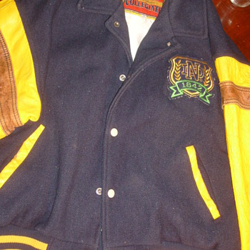 Vintage Notre Dame Coat Copper Collegiate ????Year??? - Football