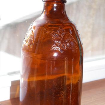 Budweiser Bottle Year is unknown