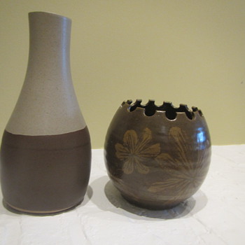 Robert Maxwell - Art Pottery