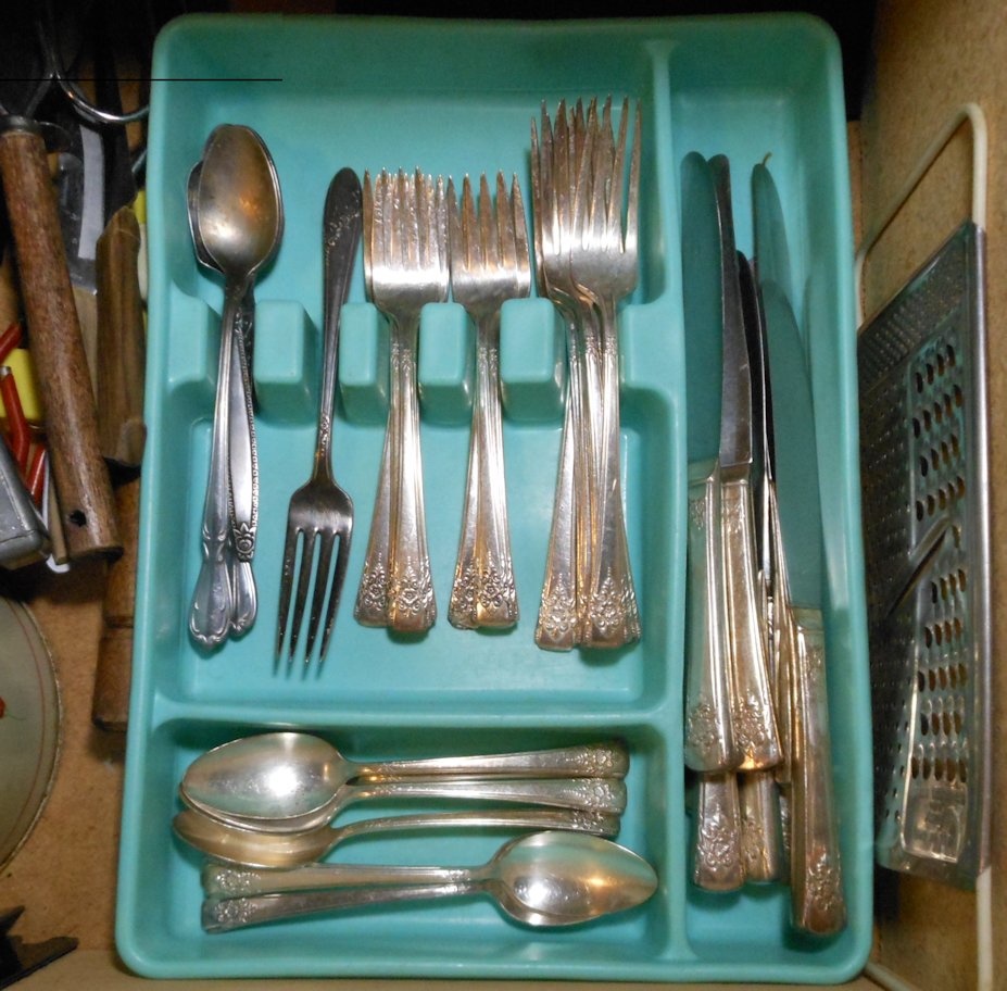 Vintage Plastic Silverware Holder Torquoise Collectors Weekly