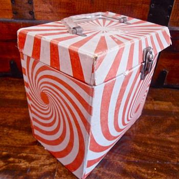 1960's - 70's box of 45's - Records