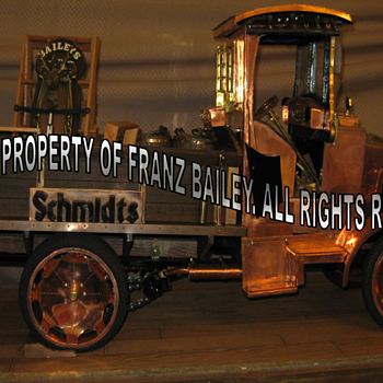 Beer Truck - Late model from Jonathan & Arlene Bailey's Copper & Bronze Age. - Model Cars