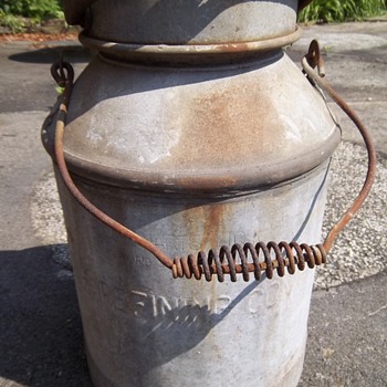 Found In Basement-Large Gulf Oil Can