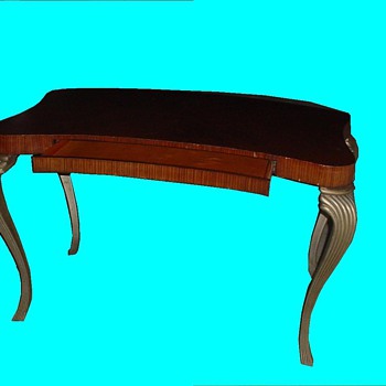 help me id this table
