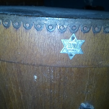 1920's Wooden hat box