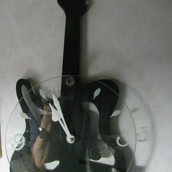 GUITAR CLOCK IN MY MUSIK ROOM !!!! - Music