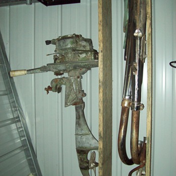Old Motor - Fishing