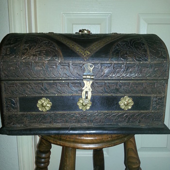 Genghis Khan Gurkha Limited Edition Treasure Chest - Tobacciana