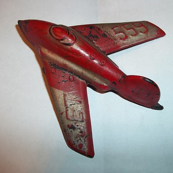 VINTAGE RUBBER JET TOY