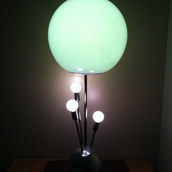Vintage 60's Lamp Sputnik?  Atomic? Need help I.D'ing