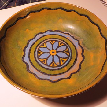 Vintage/Antique Pottery Bowl~Beautiful Color, Interesting Application~Unsigned