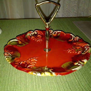 1962 Florentine california nut tray - Art Pottery