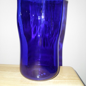 ID this vase ??? - Glassware