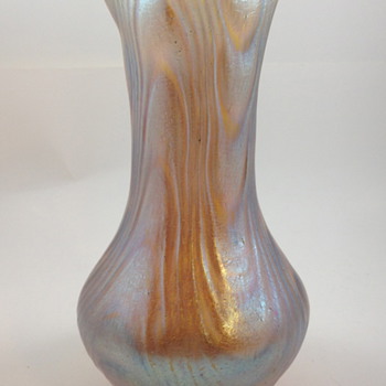 Loetz Candia Silberiris Wellenoptisch, Form Nr. 1641, ca. 1904 - Art Glass