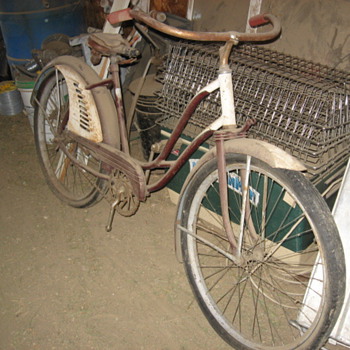 My Dusty Old Barn Bike---What is it??