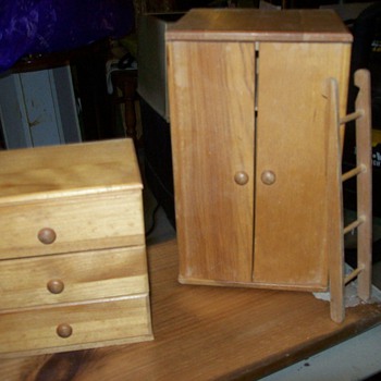 strombecker doll furniture - Dolls