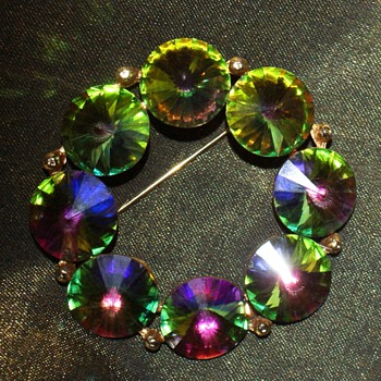 Rainbow Rivoli Pin