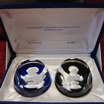 Baccarat Cameos in Crystal Baron de Montesquieu and John Adams - Art Glass