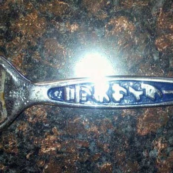 1950s era Korean bottle opener - Breweriana