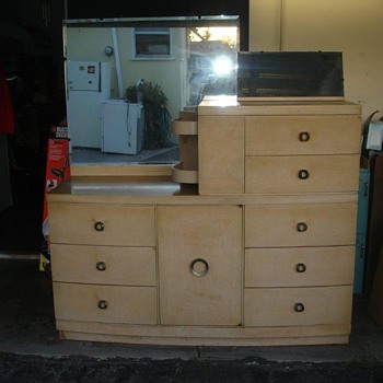 Modern? Dresser/Vanity