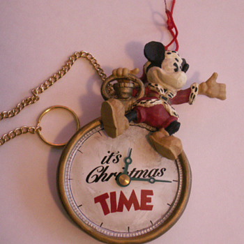 Merry Mickey Christmas - Animals