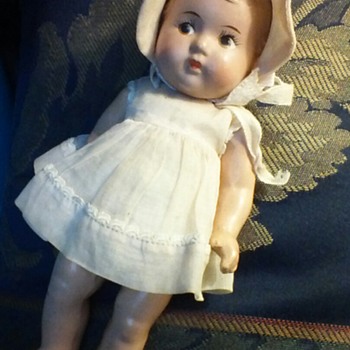 Composition, Madame Alexander Dionne Quintuplets Doll From The 1930's - Dolls