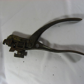 An old tool - Tools and Hardware