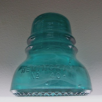 CD152 Milky Aqua Hemingray No. 40