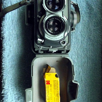 1962-cameras-rolleiflex grey 'baby' 127 film , 4*4, tlr. - Cameras