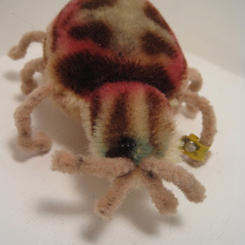 Does This Fabulous Steiff Spider Bug You?