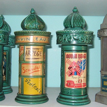French Advertising Kiosks / Kiosques / Colonne Morris / Litfaßsäule - Advertising
