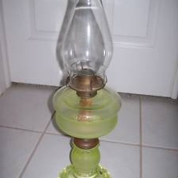 Canary Apollo Lamp - Lamps
