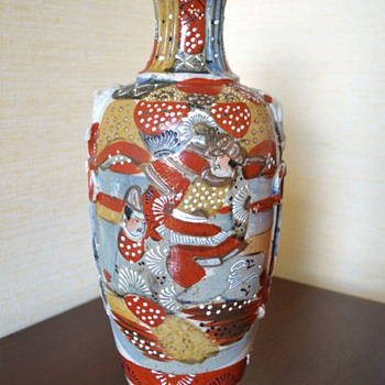 Satsuma Japanese Vase - Early 20th Century - Asian