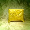 Iridecent yellow glass 