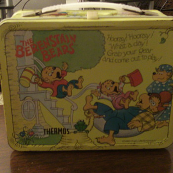 1983 Berenstain Bears Lunchbox - Kitchen