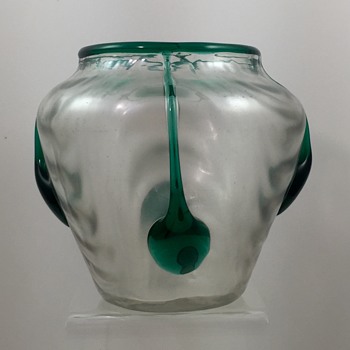 Loetz "Candia wellenoptisch mit dunkelgrünen glatten Tropfen", PN II-2015, ca. 1905 - Art Glass