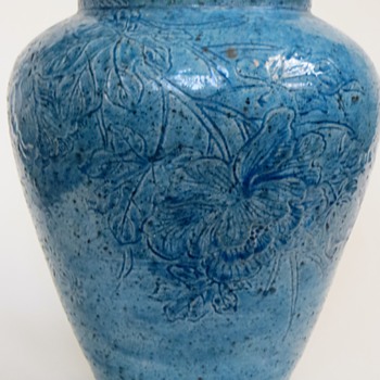 Japanese~Chinese? Blue Vase w/Incised Design~8"h, Unsigned & Stunning! Origin/ Maker?