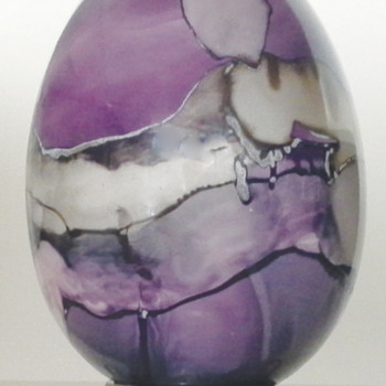 Purple egg all in my brain... - Art Pottery