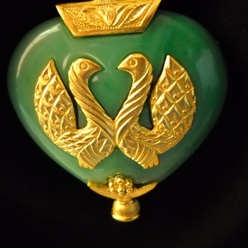 60's Kenneth Lane Faux Jade Love Birds Pendant - Costume Jewelry