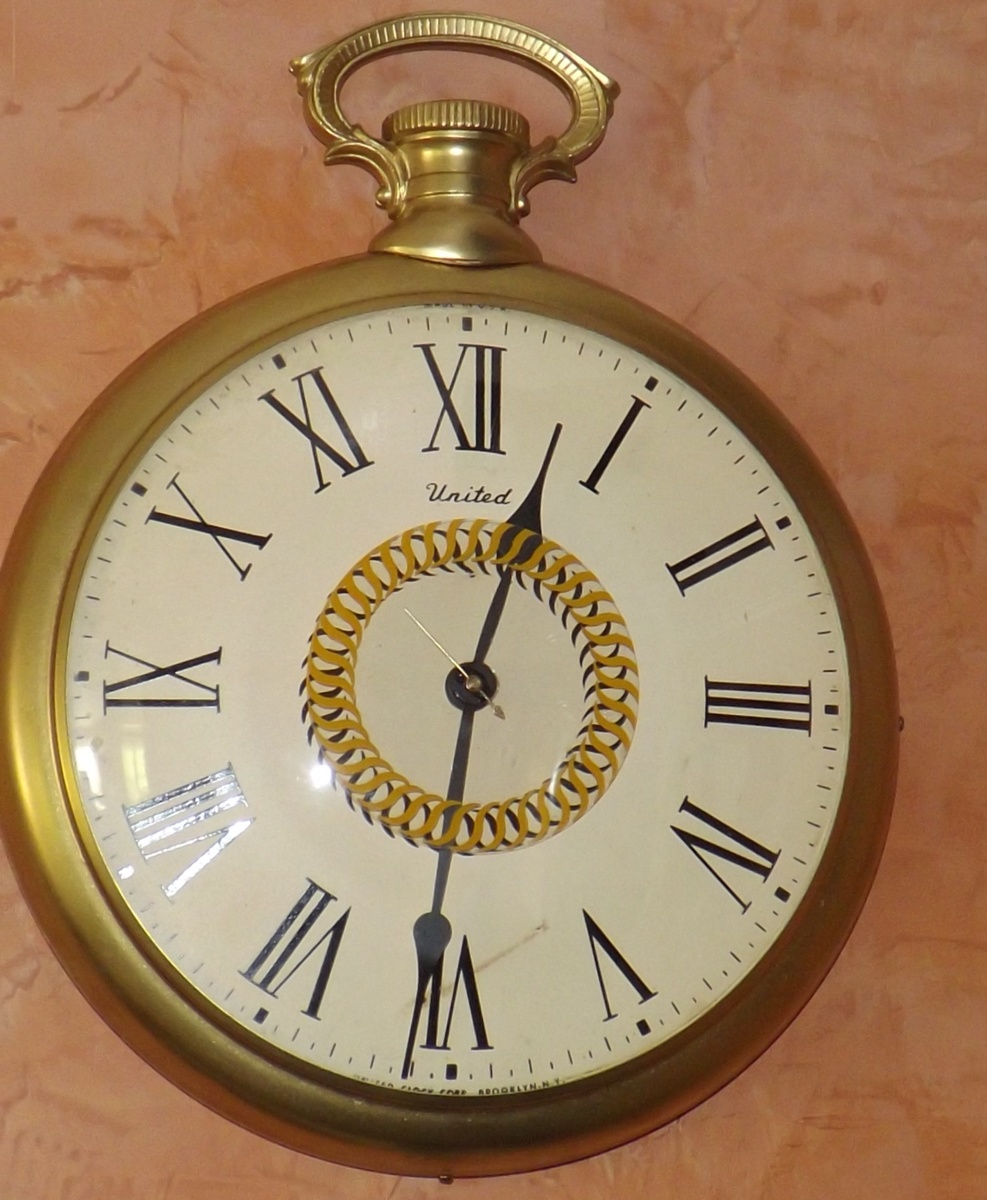 1960s UNITED POCKET WATCH CLOCK Collectors Weekly